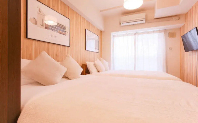 Grand Court Namba 605