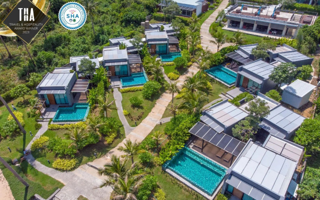 SEAnery Beach Resort