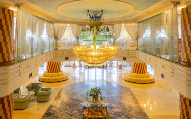 Grand Hotel La Pace