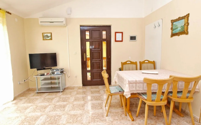 Apartments Lillies 1390