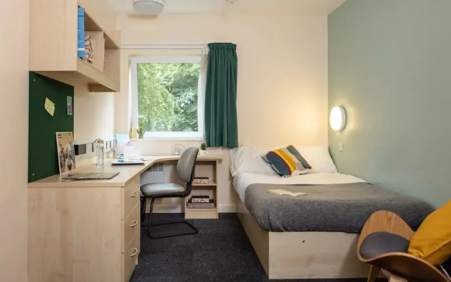 Bonington Student Village