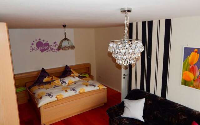 Reinhart / Large Holiday Apartment