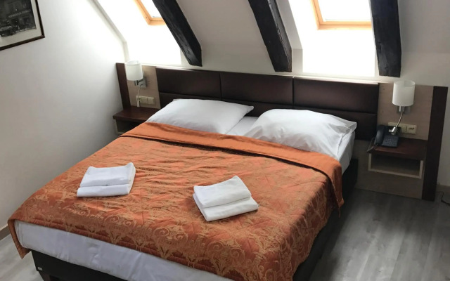 U Medvidku - Brewery Hotel