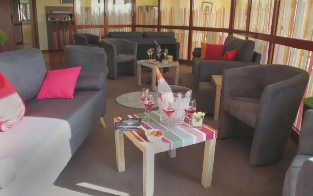 Hôtel Les Demoiselles