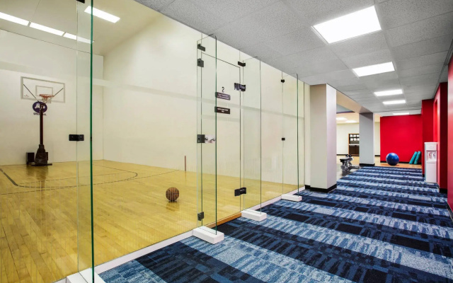 DoubleTree by Hilton  Miami Airport & Convention Center
