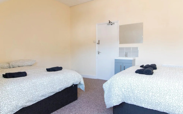 Brookvale Guest House Room 17