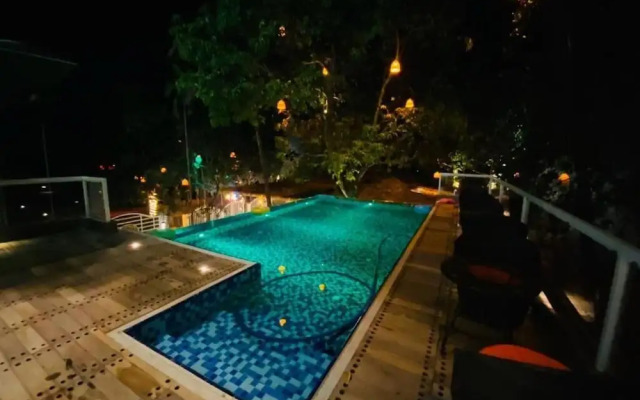 Beach Queen Resort