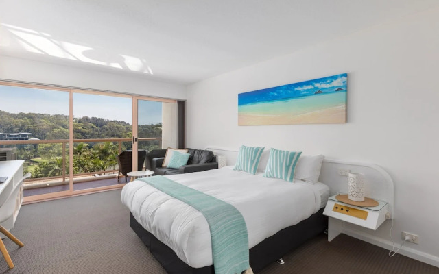 Pacific Bay Resort Suite