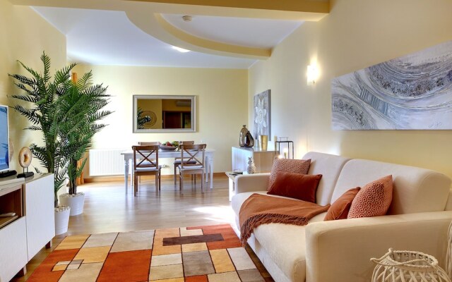 Marina Ocean Residence