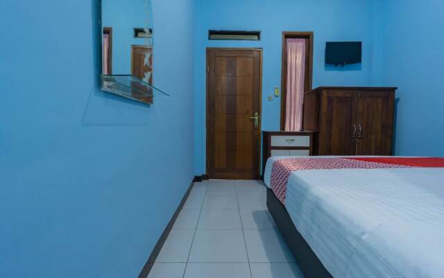 Wisma Griya Indah Lestari by OYO Rooms