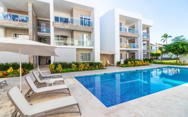 Modern 2-br Apartment in Paseo del Mar - Bavaro