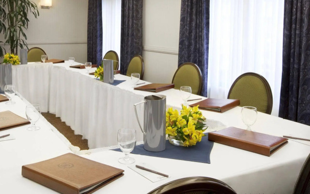 Sheraton Suites Columbus	 