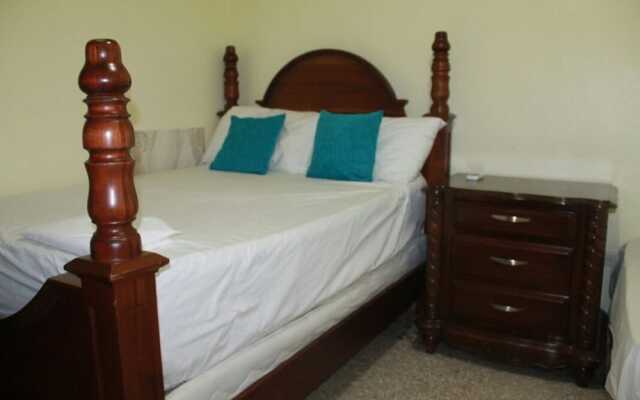 Hotel Rio Dulce
