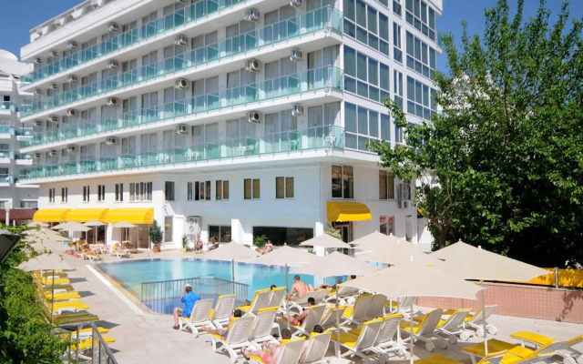 Sun Bay Park Hotel