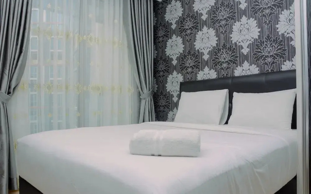 Best Price Studio Apartment at Gold Coast