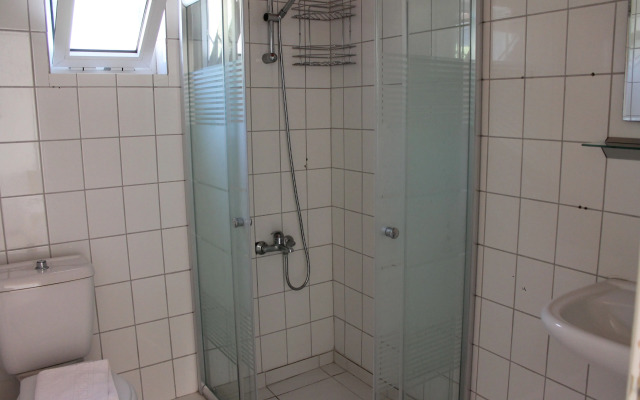 Saranda Beach Pansiyon