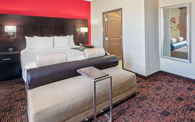 La Quinta Inn & Suites by Wyndham Elk City