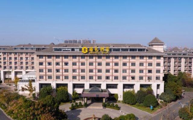 Oriental Hotel