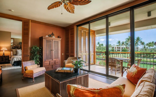 Mauna Lani Terrace Condominium