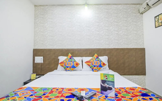 FabHotel 4 Seasons Silk Board