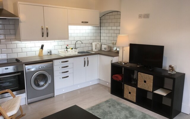 4 Sun Inn Apartments