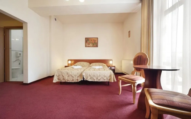 Hotel Renesans