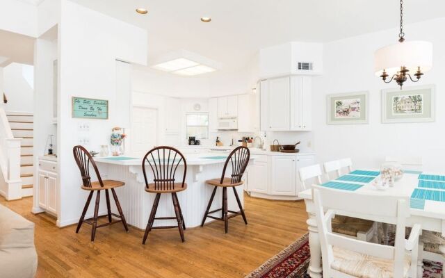 Airy Canalfront Galveston Home by RedAwning