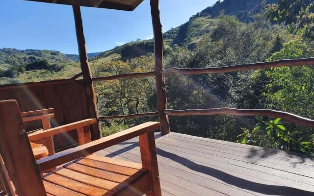 Toucanet Lodge