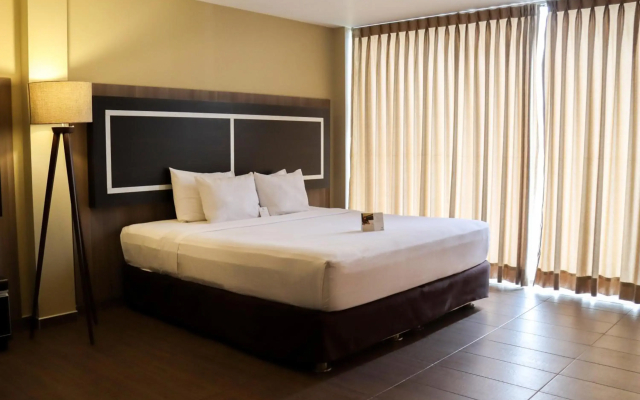 Rado Hotel - Santa Maria