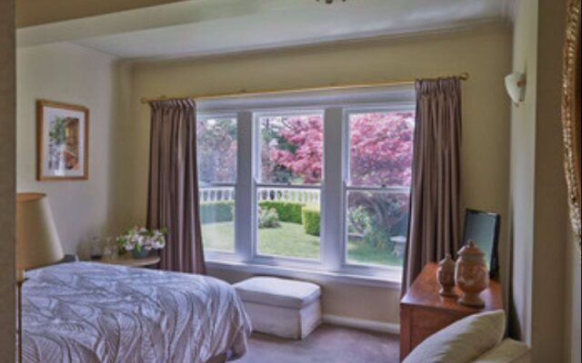 Edgelinks Country House