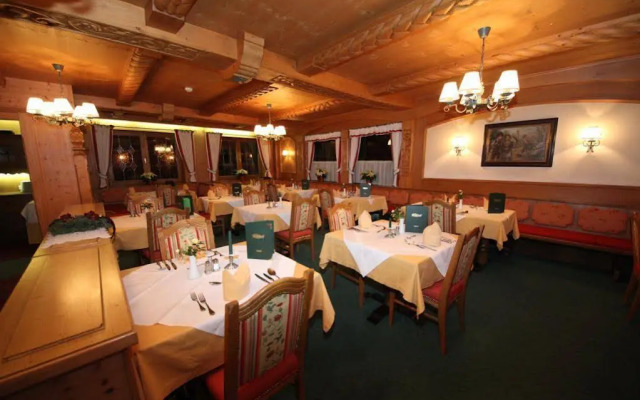 Hotel Almhof