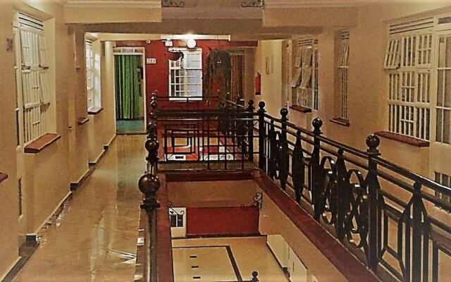 Hotel Enkeleshe