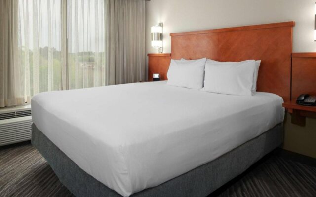 Candlewood Suites Cincinnati Northeast-Mason, an IHG Hotel