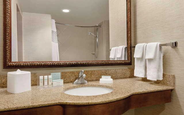 Hampton Inn & Suites Williamsburg Historic District