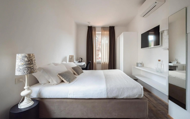 Marina Garden Hotel