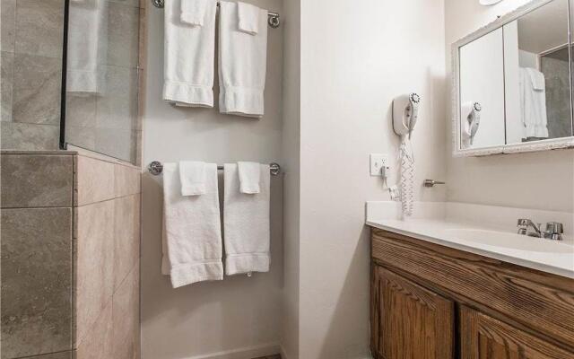 Aspenwood by iTrip Aspen Snowmass