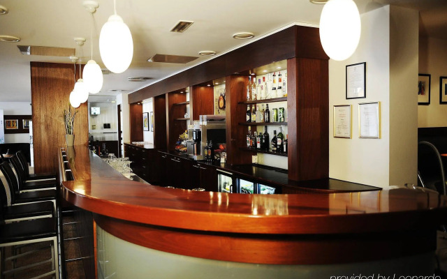 Vander House Apartments