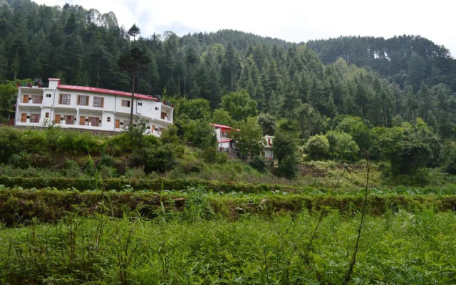 Hotel Burans And Restaurant