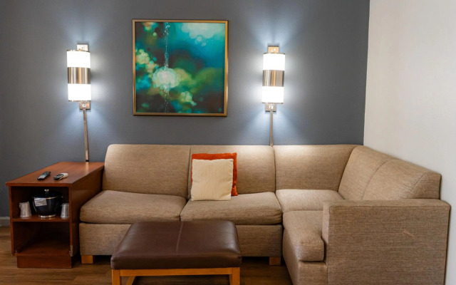 Hyatt Place Atlanta Airport-North