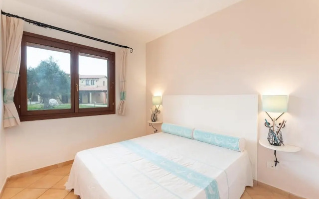 Relaxing Residence Baia dei Mirti B4 1 Bedroom Apartment Sleeps 4 -bilo 4
