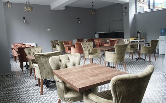 Astra Boutique Hotel