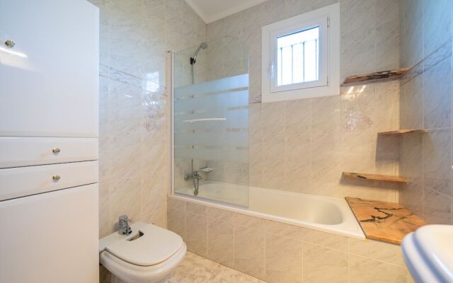 HomeHolidaysRentals Alma - Costa BCN