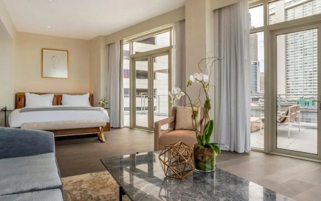 ONE11 Hotel