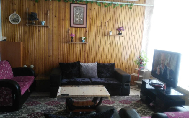 Otel Yeni̇ Çinar