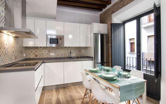Central Ethnic apartment