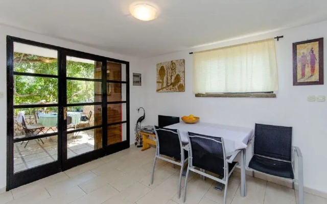 House Renato