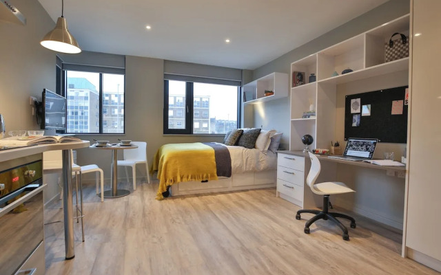 Student Only Oldgate House