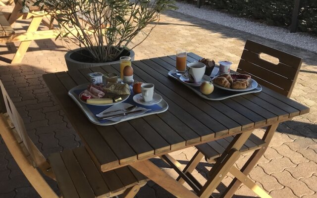 Hotel Kyriad BESANCON - Palente