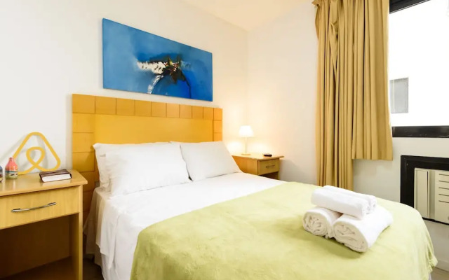 Omar do Rio - Apartamento FO407