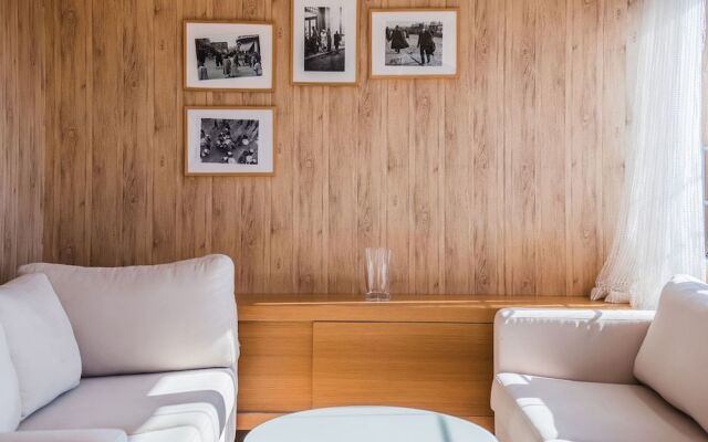 #Halu! - Spacious Home with Sea View